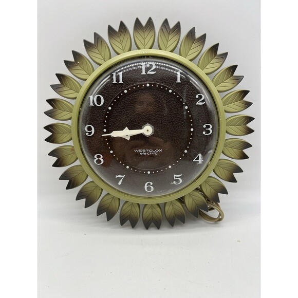 Vintage Westclox Electric Wall Clock Green Leaf MCM Floral Flower READ DESCRIP! - Picture 1 of 13